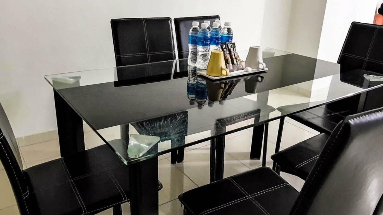 Baguss Hotel And Serviced Apartment 조호르 바루 외부 사진